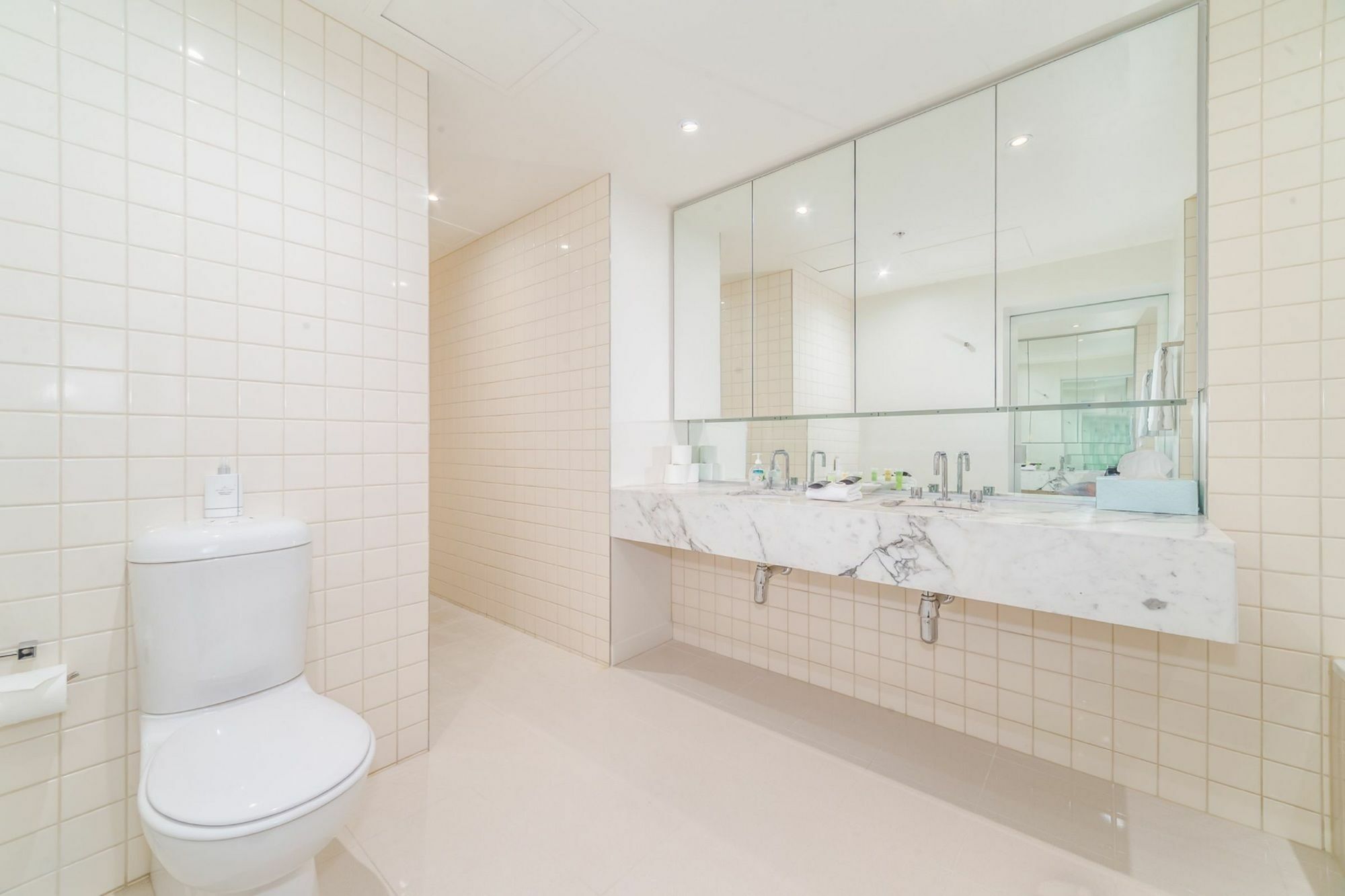 Melbourne Holiday Apartments Southbank Extérieur photo